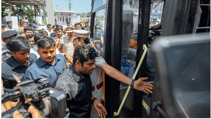 ಆಗ ದೆಹಲಿ, ಈಗ ತಮಿಳುನಾಡು: 'ಬಹು ದೊಡ್ಡ ಲಿಕ್ಕರ್ ಹಗರಣ!, ಕೇಜ್ರಿವಾಲ್ ಹಾದಿಯಲ್ಲಿ MK Stalin'; ಅಣ್ಣಾಮಲೈ ಹೇಳಿದ್ದೇನು?