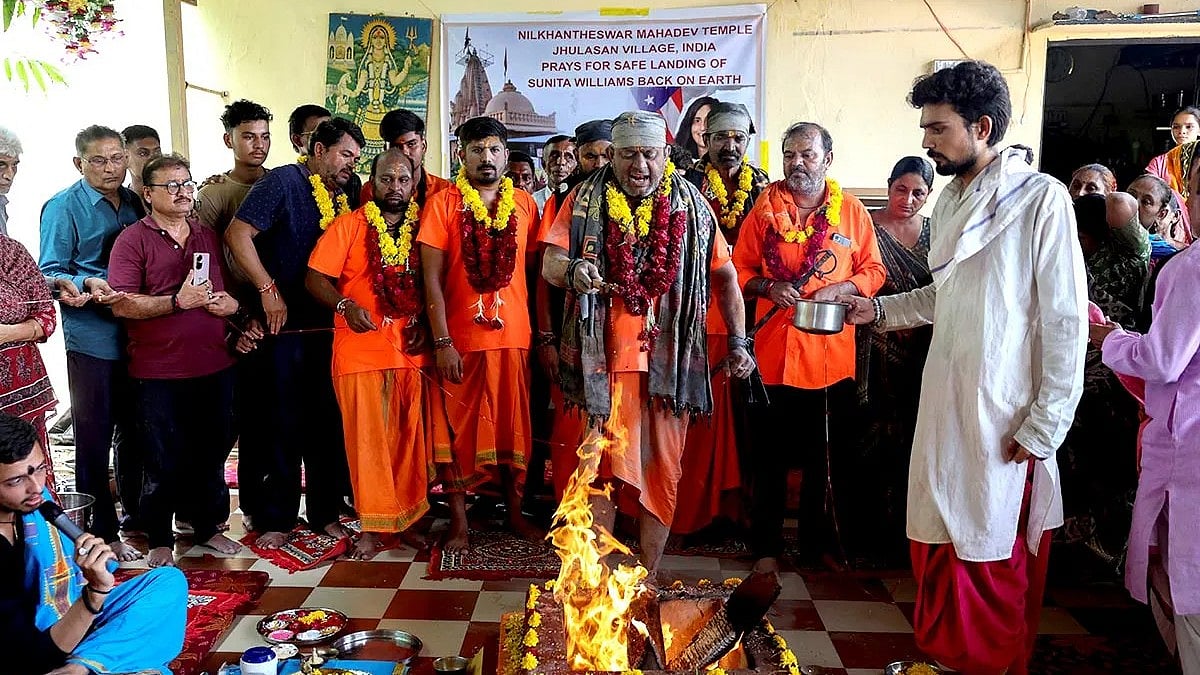 ಗುಜರಾತ್: ಸುನೀತಾ ವಿಲಿಯಮ್ಸ್ ಸುರಕ್ಷಿತವಾಗಿ ಮರಳಲು ಯಜ್ಞದ ಮೊರೆ ಹೋದ ಕುಟುಂಬ!