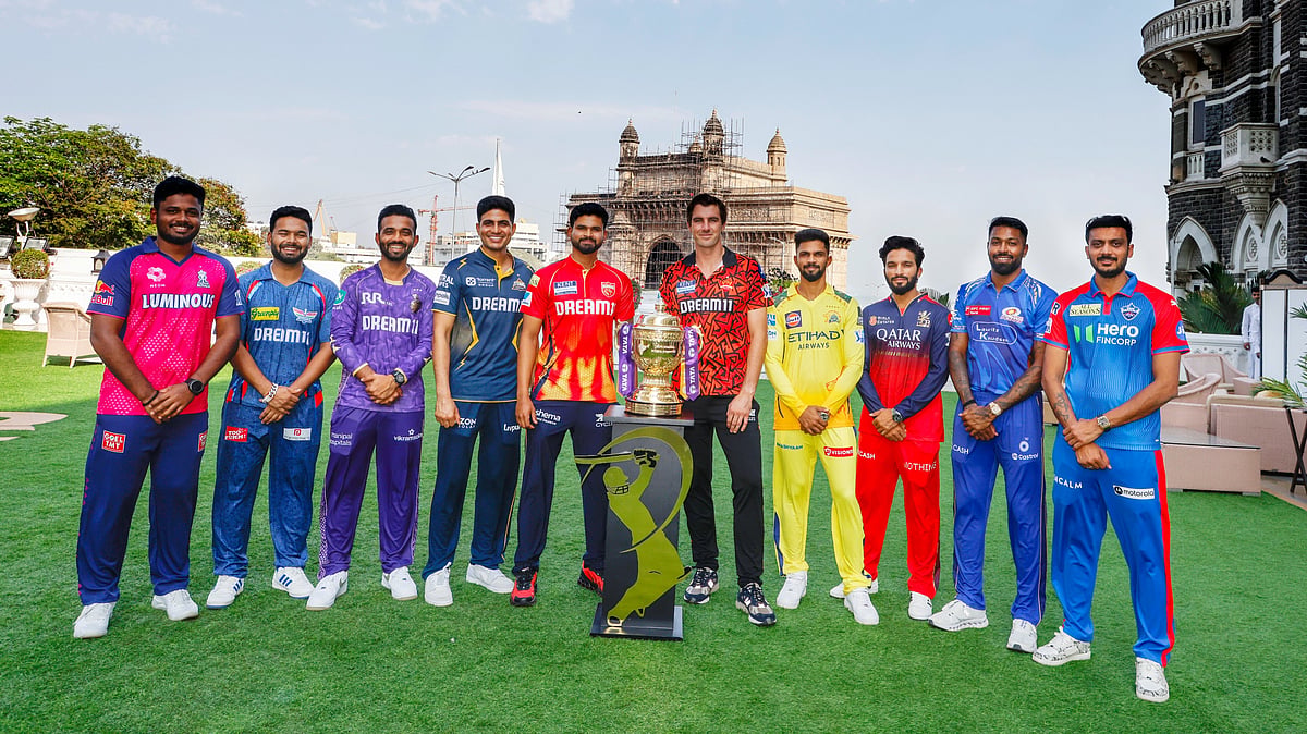 IPL 2025 new rules: ಬ್ಯಾಟ್ಸಮನ್ ಗಳ ಅಬ್ಬರಕ್ಕೆ BCCI ಬ್ರೇಕ್; ಹಗಲು-ರಾತ್ರಿ ಪಂದ್ಯಕ್ಕೆ 2 ಚೆಂಡು ಬಳಕೆ; ಐಪಿಎಲ್ ಹೊಸ ನಿಯಮಗಳ ಪಟ್ಟಿ ಇಲ್ಲಿದೆ!