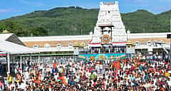 ತಿರುಮಲ: ವೆಂಕಟೇಶ್ವರ ದೇವಾಲಯದಲ್ಲಿ ಹಿಂದೂಗಳಿಗೆ ಮಾತ್ರ ಉದ್ಯೋಗ- ಸಿಎಂ ಚಂದ್ರಬಾಬು ನಾಯ್ಡು