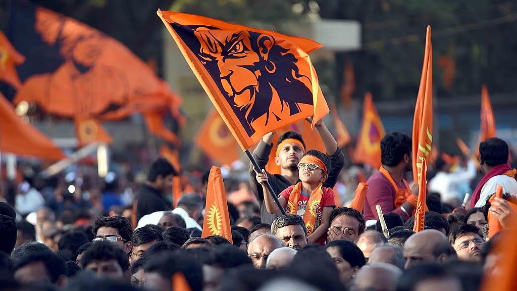 ಬಾಂಗ್ಲಾ ಹಿಂದೂಗಳ ಬೆನ್ನಿಗೆ ನಿಂತ RSS: ವಿಶ್ವಸಂಸ್ಥೆ ಜಾಣಮೌನ ಯಾಕೆ? ಅಲ್ಪಸಂಖ್ಯಾತ ಹಿಂದೂಗಳ ಸುರಕ್ಷತೆ ಬಗ್ಗೆ ಅಸಡ್ಡೆಯೇ?