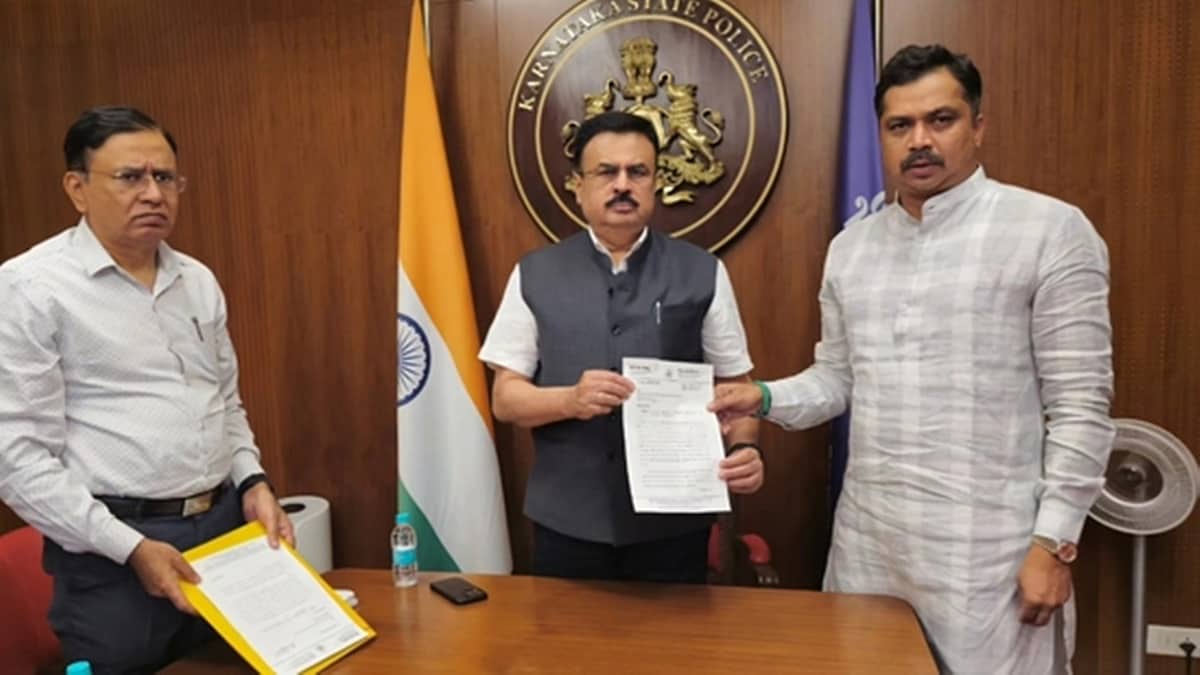 ಸಚಿವ ರಾಜಣ್ಣ ಅವರ ಮೇಲೆ 'ಹನಿಟ್ರ್ಯಾಪ್' ಯತ್ನದ ಬಗ್ಗೆ ಸಿಐಡಿ ತನಿಖೆ ಆರಂಭ: MLC Rajendra