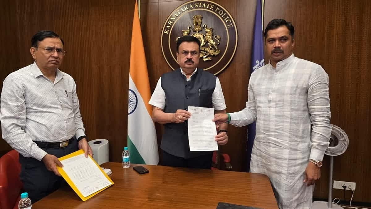 ಹನಿಟ್ರ್ಯಾಪ್ ಆರೋಪಕ್ಕೆ ಹೊಸ ಟ್ವಿಸ್ಟ್: ನನ್ನ ಕೊಲೆಗೆ ಸುಪಾರಿ ಕೊಟ್ಟಿದ್ದಾರೆ ಎಂದ ರಾಜಣ್ಣ ಪುತ್ರ; ಡಿಜಿಪಿಗೆ ದೂರು!