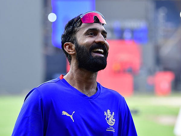 'ಶರ್ಟ್ ಇಸ್ತ್ರೀ ಮಾಡಲಾಗಿದೆ... ಈಗ ಹುಡುಗರಿಗೆ ಬಿಟ್ಟಿದ್ದು': T20 ವಿಶ್ವಕಪ್ ಫೈನಲ್‌ಗೆ ಮುನ್ನ ಮಾಜಿ ಆಟಗಾರ ದಿನೇಶ್ ಕಾರ್ತಿಕ್