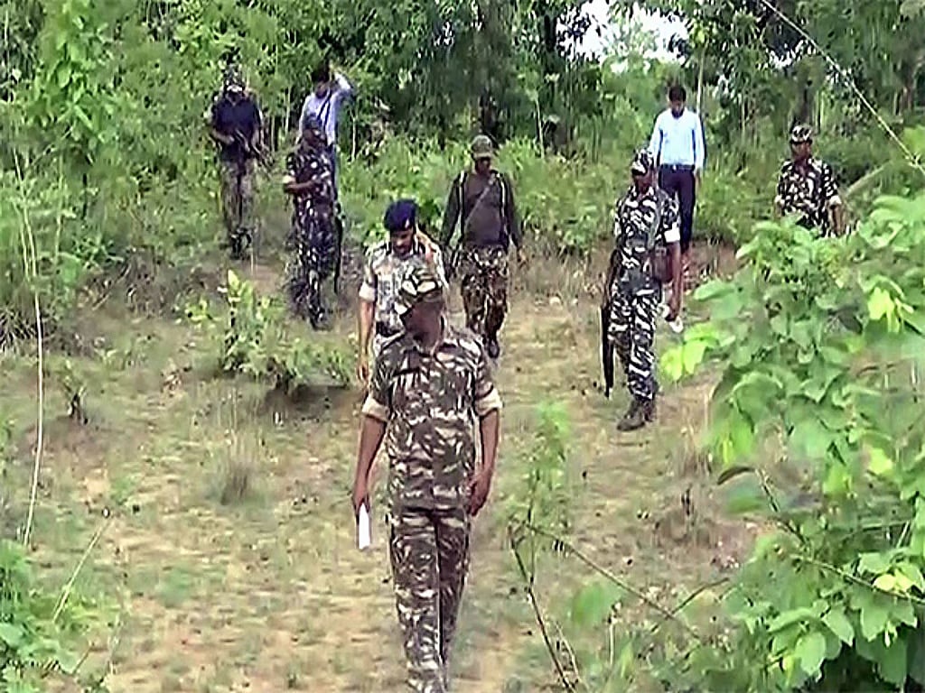 Chhattisgarh: ಸುಕ್ಮಾ ಜಿಲ್ಲೆಯಲ್ಲಿ ಎನ್ ಕೌಂಟರ್; 16 ನಕ್ಸಲೀಯರ ಹತ್ಯೆ, ಇಬ್ಬರು ಭದ್ರತಾ ಸಿಬ್ಬಂದಿಗೆ ಗಾಯ
