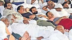 ಬೆಲೆ ಏರಿಕೆಗೆ ಖಂಡನೆ: BJP ಅಹೋರಾತ್ರಿ ಧರಣಿ, BSY ಭಾಗಿ, ಸರ್ಕಾರದ ವಿರುದ್ಧ ಆಕ್ರೋಶ