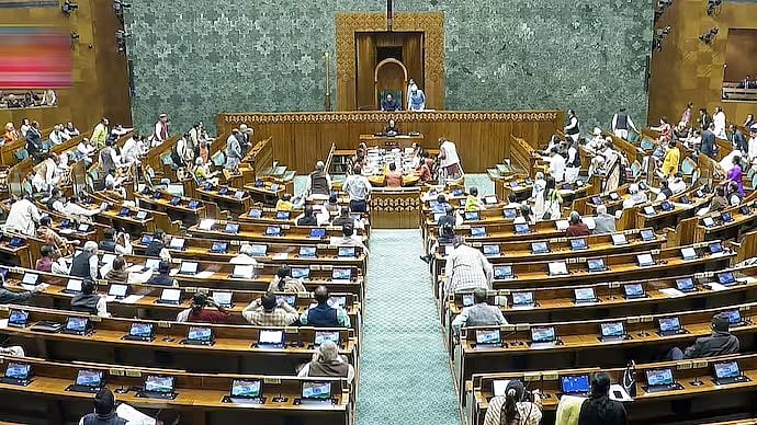 ಸಂಸತ್ ಬಜೆಟ್ ಅಧಿವೇಶನ: ಲೋಕಸಭೆ-ರಾಜ್ಯಸಭೆ ಕಲಾಪ ಅನಿರ್ದಿಷ್ಟಾವಧಿಗೆ ಮುಂದೂಡಿಕೆ