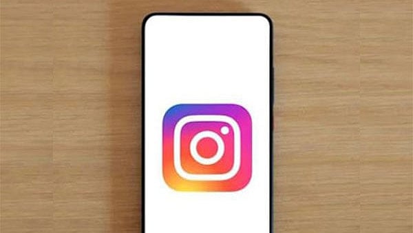 Instagram Followers ಸಂಖ್ಯೆ ಏರಿಕೆಯಾಗದ ಕಾರಣ ಮನನೊಂದು ಯುವಕ ಆತ್ಮಹತ್ಯೆಗೆ ಶರಣು!