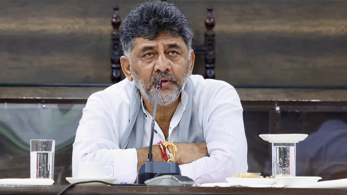 ನವಲಿ ಸಮಾನಾಂತರ ಅಣೆಕಟ್ಟು ಬದಲು ನಮ್ಮ ಪಾಲಿನ ನೀರು ಬಳಸಿಕೊಳ್ಳಲು ಚಿಂತನೆ; ಬಿ ನಾಗೇಂದ್ರಗೆ ಮತ್ತೆ ಸಚಿವ ಸ್ಥಾನ: ಡಿ.ಕೆ.ಶಿ ಸುಳಿವು