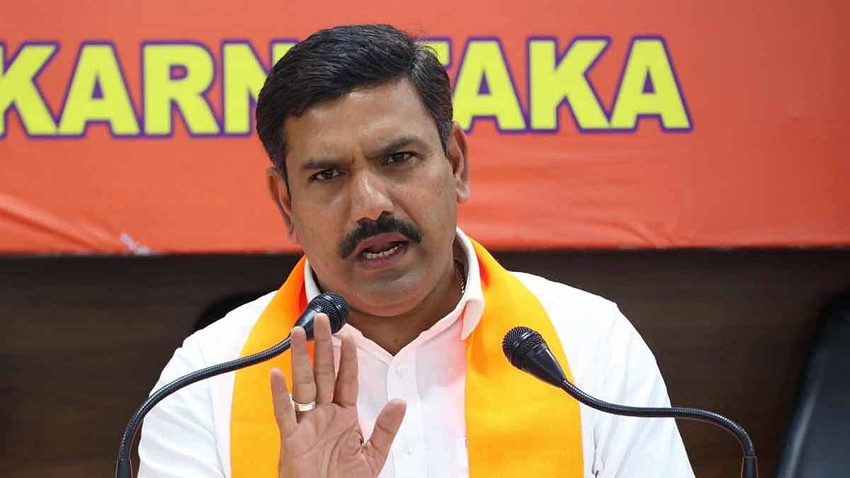 ಯತ್ನಾಳ್ ತವರಲ್ಲಿ ವಿಜಯೇಂದ್ರ ಶಕ್ತಿ ಪ್ರದರ್ಶನ: ಬೆಲೆ ಏರಿಕೆ ಕುರಿತು ರಾಜ್ಯ ಸರ್ಕಾರದ ವಿರುದ್ಧ ವಾಗ್ದಾಳಿ