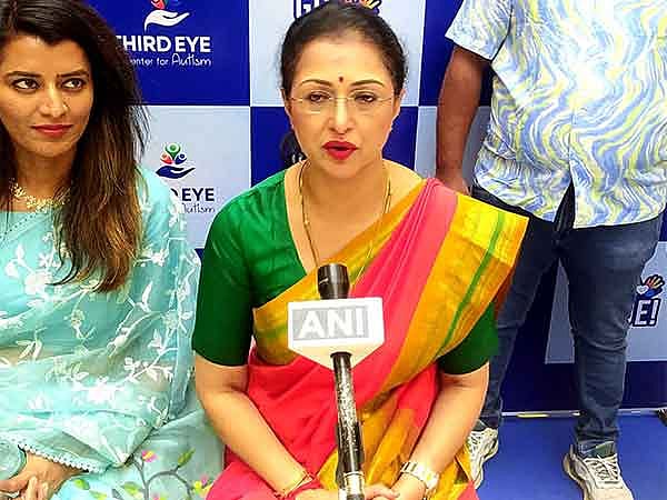 AIADMKಗೆ ರಾಜೀನಾಮೆ ನೀಡಿದ ಖ್ಯಾತ ನಟಿ ಗೌತಮಿ ತಡಿಮಲ್ಲ!