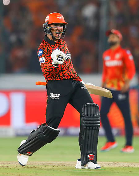Asia Cup 2025: ಟೀಂ ಇಂಡಿಯಾಗೆ ಸಿಹಿಸುದ್ದಿ; ಅಭ್ಯಾಸದ ವೇಳೆ '25-30 ಸಿಕ್ಸರ್' ಸಿಡಿಸಿದ ಆಟಗಾರ!
