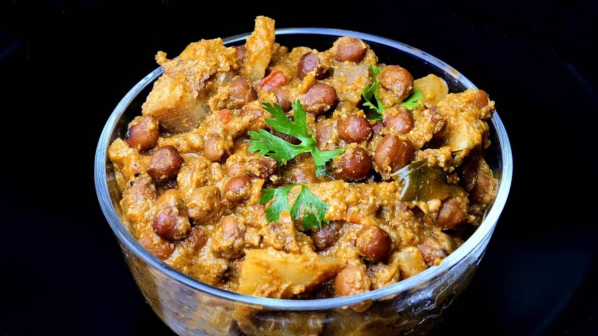 ಕಾಳು ಗೊಜ್ಜು - Kaalu gojju recipe in Kannada