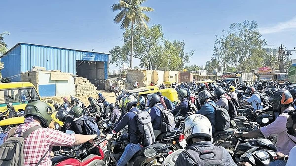 ಅತಿ ಹೆಚ್ಚು GST ಪಾವತಿಸುವ ಮಹದೇವಪುರ ಐಟಿ ಕಾರಿಡಾರ್: ನಿತ್ಯವೂ ಟ್ರಾಫಿಕ್ ಜಾಮ್ ಕಿರಿಕಿರಿ; ಸಂಚಾರ ಯೋಜನೆಗೆ ಭೂಸ್ವಾಧೀನ ಪ್ರಕ್ರಿಯೆ ಅಡ್ಡಿ