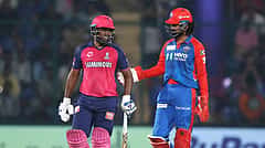 IPL 2025: ಡೆಲ್ಲಿ ವಿರುದ್ಧದ ಪಂದ್ಯ, ಬ್ಯಾಟಿಂಗ್ ಮಾಡುವಾಗ ಅರ್ಧದಲ್ಲೇ ಮೈದಾನದಿಂದ ಹೊರ ನಡೆದ ಸಂಜು ಸ್ಯಾಮ್ಸನ್! ಇದೇ ಕಾರಣ