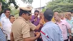 ಜನಿವಾರ ತೆಗೆಯದಿದ್ದಕ್ಕೆ CET ಪರೀಕ್ಷೆಗೆ ಅವಕಾಶ ನೀಡದ ಅಧಿಕಾರಿಗಳು: BJP ಖಂಡನೆ, ಕ್ಷಮೆಗೆ ಆಗ್ರಹ