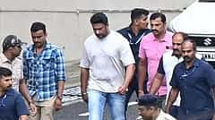ರೇಣುಕಸ್ವಾಮಿ ಕೊಲೆ ಕೇಸ್: ಜಾಮೀನು ಪ್ರಶ್ನಿಸಿ ಸಲ್ಲಿಸಿದ್ದ ಮೇಲ್ಮನವಿ ಅರ್ಜಿ ವಿಚಾರಣೆ ಮುಂದೂಡಿದ 'ಸುಪ್ರೀಂ'; ದರ್ಶನ್ಗೆ 21 ದಿನ ರಿಲೀಫ್!