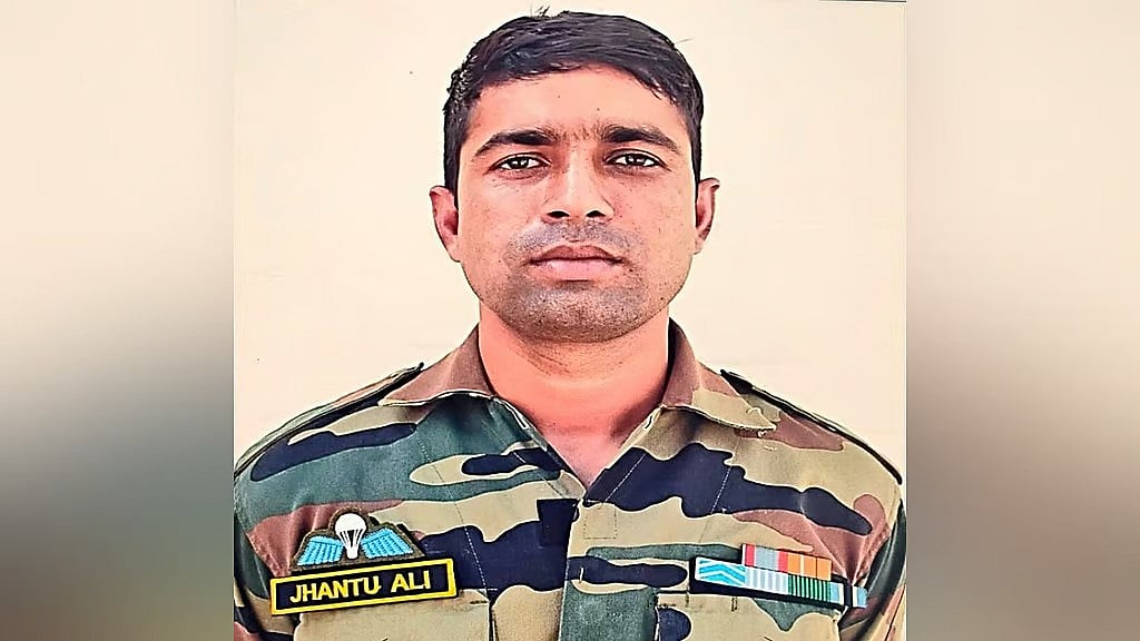 ಜಮ್ಮು-ಕಾಶ್ಮೀರ, ಉಧಂಪುರ: ಉಗ್ರರೊಂದಿಗೆ ಗುಂಡಿನ ಚಕಮಕಿ, ಸೇನಾ ಯೋಧ ಹುತಾತ್ಮ!