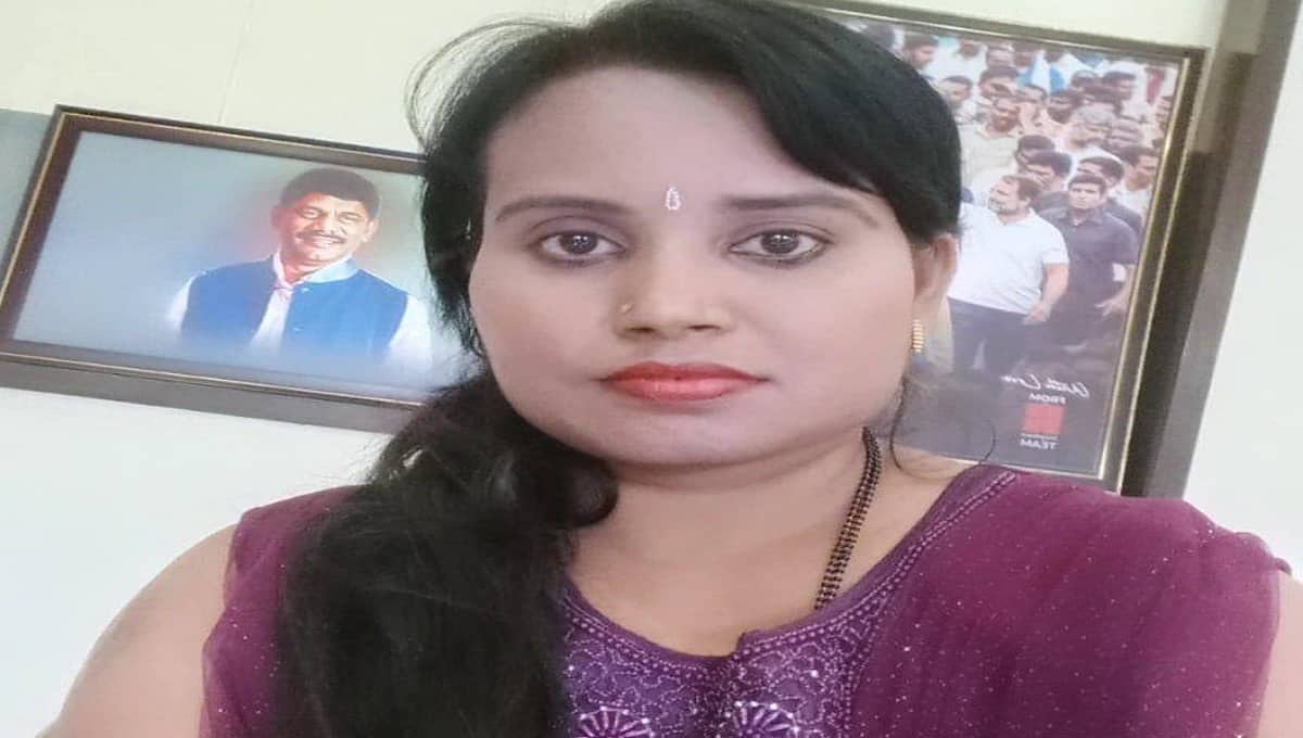 ಮೈಸೂರು: ಡಿ.ಕೆ ಸುರೇಶ್ ಪತ್ನಿ ಎಂದು ಹೇಳಿ ವಿಡಿಯೊ ಮಾಡಿದ್ದ ಸರ್ಕಾರಿ ಶಾಲೆ ಶಿಕ್ಷಕಿ ಬಂಧನ