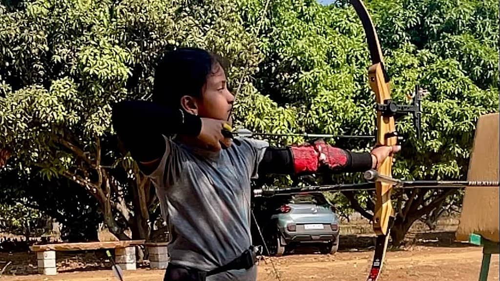 ಶೂಟಿಂಗ್ ಸ್ಟಾರ್ 8 ವರ್ಷದ ಆನ್ಯಾ ವರ್ಮಾಗೆ ಬಿಲ್ಲುಗಾರಿಕೆ ಒಲಿಂಪಿಕ್ ಪದಕ ಗೆಲ್ಲುವ ಕನಸು!