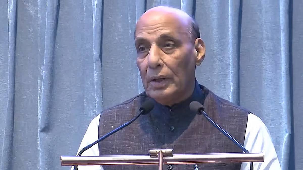 'ಊಹಿಸಲಾಗದ ನಿಖರತೆ'ಯೊಂದಿಗೆ ಆಪರೇಷನ್ ಸಿಂಧೂರ್: ಭಾರತೀಯ ಸೇನೆಗೆ ರಾಜನಾಥ್ ಸಿಂಗ್ ಅಭಿನಂದನೆ