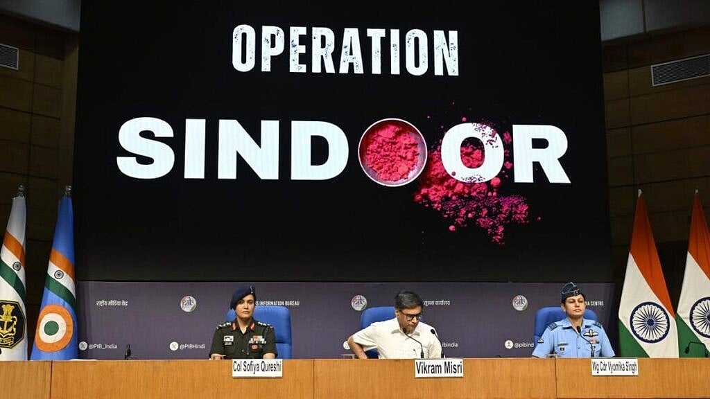 India-Pak tensions: ರಕ್ಷಣಾ ವಲಯಕ್ಕೆ ಹೆಚ್ಚಿನ ಒತ್ತು; ಹೆಚ್ಚುವರಿಯಾಗಿ 50,000 ಕೋಟಿ ರೂ ಮೀಸಲಿಡಲು ಕೇಂದ್ರ ಸರ್ಕಾರ ಮುಂದು!