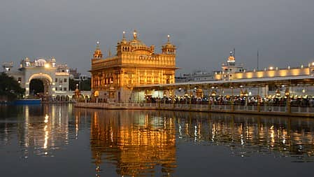 Pakistan ದಾಳಿ ಭೀತಿ: Golden Temple ಗೆ air defence guns ಅಳವಡಿಕೆಗೆ ಅನುಮತಿ!