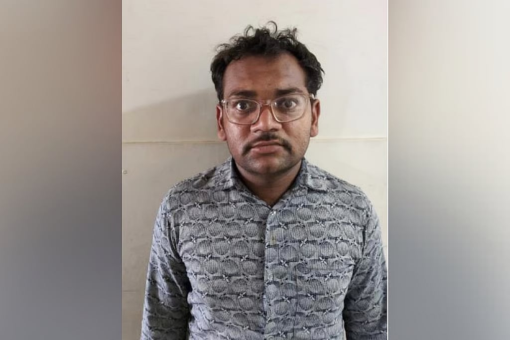 ಪಾಕ್ ಪರ ಬೇಹುಗಾರಿಕೆ: ಗುಜರಾತ್ ಆರೋಗ್ಯ ಕಾರ್ಯಕರ್ತನ ಬಂಧನ