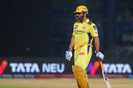 IPL 2026 mini-auction: CSK ತಂಡದ ಬ್ಯಾಟಿಂಗ್ ಕಥೆಯೇನು? ತಂಡದ ತಂತ್ರ ಬಹಿರಂಗಪಡಿಸಿದ ಎಂಎಸ್ ಧೋನಿ!