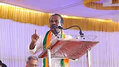 ಬಿಜೆಪಿ MLC ರವಿಕುಮಾರ್​ ಗೆ ರಿಲೀಫ್; ಬಂಧಿಸದಂತೆ ಹೈಕೋರ್ಟ್​ ಆದೇಶ