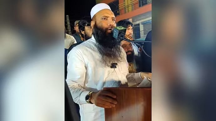 Pakistan: ಭಾರತ ವಿರುದ್ಧದ ರ್ಯಾಲಿಯಲ್ಲಿ ಪಹಲ್ಗಾಮ್ ದಾಳಿಯ 'ಮಾಸ್ಟರ್ ಮೈಂಡ್' ಸೈಫುಲ್ಲಾ; ಪ್ರಚೋದನಾಕಾರಿ ಭಾಷಣ