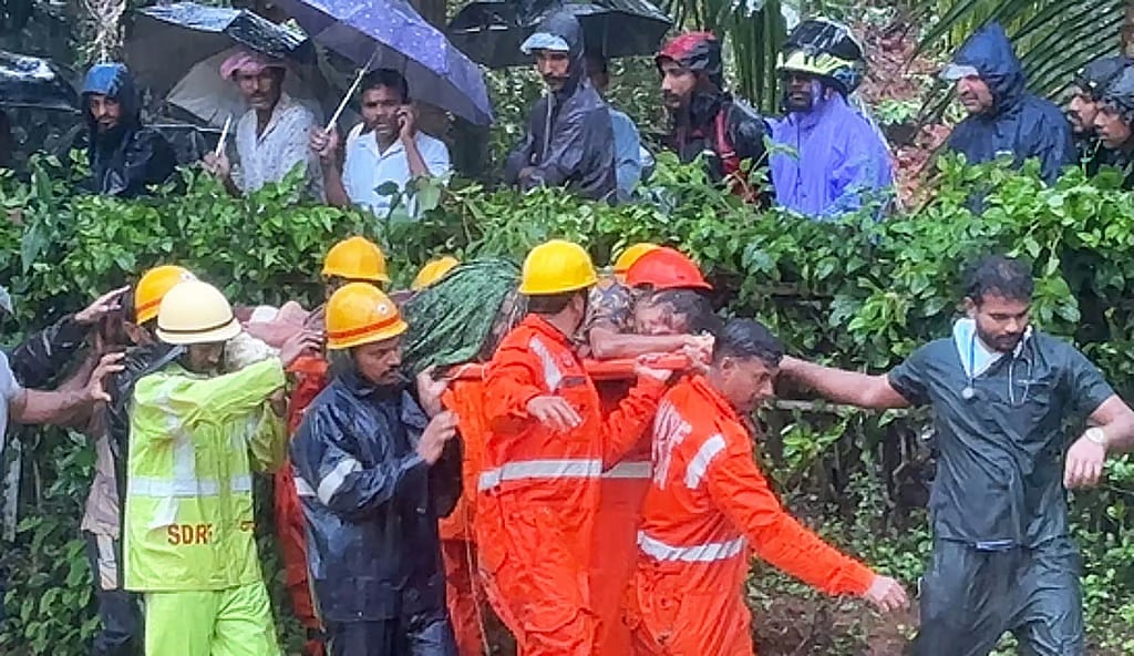 ಭೂಕುಸಿತ ಘಟನೆಗಳು: ಪಶ್ಚಿಮ ಘಟ್ಟಗಳ 'ನಿಭಾಯಿಸುವ ಸಾಮರ್ಥ್ಯ' ಅಧ್ಯಯನ; ಸಚಿವ ಈಶ್ವರ ಖಂಡ್ರೆ ಆದೇಶ