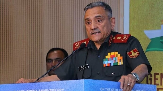 ಪಾಕಿಸ್ತಾನದ 48 ಗಂಟೆಗಳ ಪ್ಲಾನ್ 8 ಗಂಟೆಯಲ್ಲೇ ಉಡೀಸ್ ಆಗಿ ಮಂಡಿಯೂರಿತು: CDS ಜನರಲ್ ಅನಿಲ್ ಚೌಹಾಣ್; Video