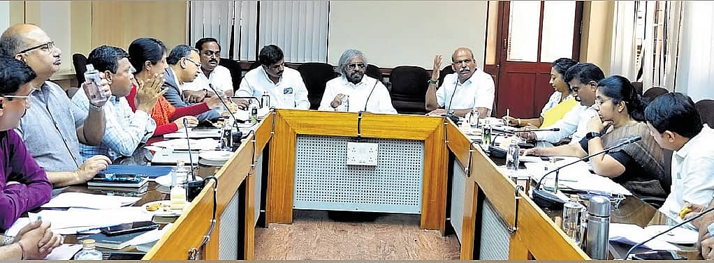 ಅರಣ್ಯ ಭೂಮಿ ಸಾಗುವಳಿ ಮಾಡುವ ರೈತರಿಗೆ ನ್ಯಾಯ ಒದಗಿಸಿ ಕೊಡಿ: ಕೇಂದ್ರ-ಸುಪ್ರೀಂ ಕೋರ್ಟ್ಗೆ ರಾಜ್ಯ ಸರ್ಕಾರ ಮನವಿ