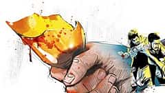 ಪಬ್ ಹೊರಗೆ 2 ಗುಂಪುಗಳ ನಡುವೆ ಮಾರಾಮಾರಿ: ಮೂವರ ಬಂಧನ