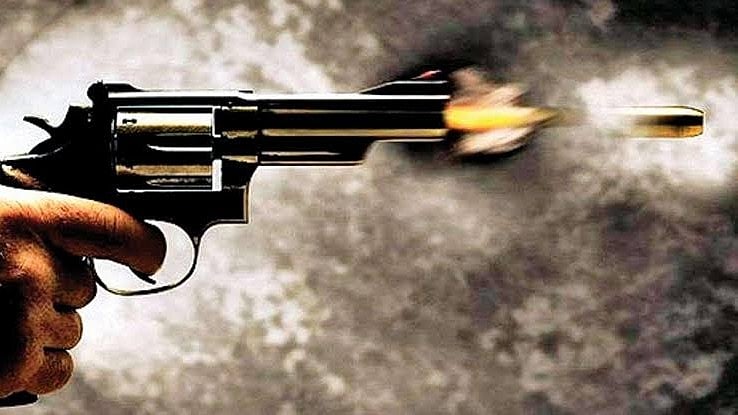 ಉತ್ತರ ಕನ್ನಡ: ದಲಿತ ಮಹಿಳೆಗೆ ಲೈಂಗಿಕ ದೌರ್ಜನ್ಯ, ದರೋಡೆ; ಆರೋಪಿ ಫೈರೋಜ್ ಕಾಲಿಗೆ ಗುಂಡಿಕ್ಕಿ ಬಂಧನ!