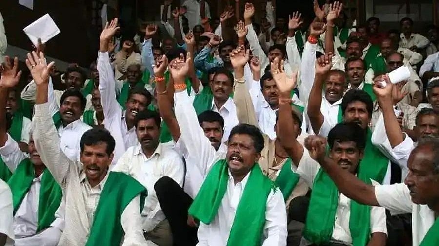 ಸಂಘರ್ಷದ ಹಂತ ತಲುಪಿದ ಭೂಸ್ವಾಧೀನ ವಿರೋಧಿ ಚಳವಳಿ; ಜೂನ್ 25ರಂದು ‘ದೇವನಹಳ್ಳಿ ಚಲೋ’ಗೆ ರೈತ ನಾಯಕರ ಕರೆ