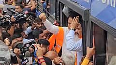 ಬೆಂಗಳೂರು ಕಾಲ್ತುಳಿತ: ರಾಜ್ಯ ಸರ್ಕಾರದ ವಿರುದ್ಧ BJP ಪ್ರತಿಭಟನೆ; ಸಿಎಂ ನಿವಾಸಕ್ಕೆ ಮುತ್ತಿಗೆಗೆ ಯತ್ನ, ರಾಜೀನಾಮೆಗೆ ಆಗ್ರಹ