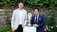 ಭಾರತ vs ಇಂಗ್ಲೆಂಡ್ ಟೆಸ್ಟ್ ಸರಣಿ: ಆ್ಯಂಡರ್ಸನ್ - ತೆಂಡೊಲ್ಕರ್ ಟ್ರೋಫಿ ಅನಾವರಣ!
