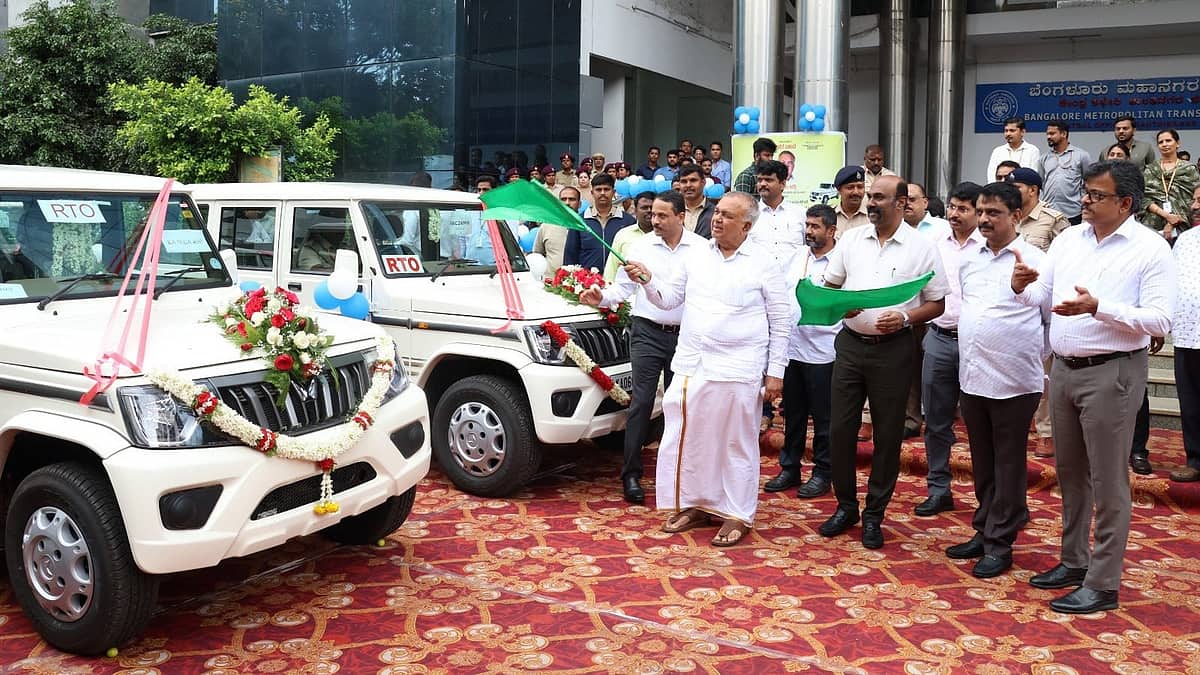 ಸಾರಿಗೆ ನಿಯಮ ಉಲ್ಲಂಘನೆ: ಪರಿಣಾಮಕಾರಿ ತಪಾಸಣೆಗೆ RTO ಗೆ 40 ಹೊಸ ವಾಹನಗಳ ಹಸ್ತಾಂತರ