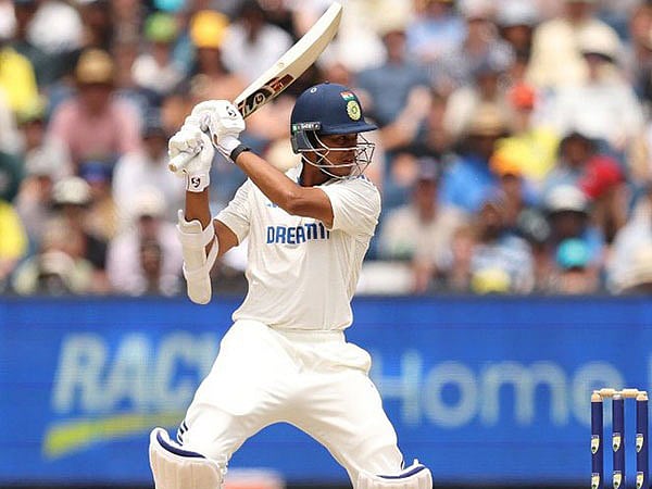 'ಕಾಮೆಂಟರಿ ಬಾಕ್ಸ್‌ನಲ್ಲಿ ಕುಳಿತು ಟೀಕಿಸುವುದು ಸುಲಭ: ಕ್ಯಾಚ್ ಕೈಬಿಟ್ಟ ಯಶಸ್ವಿ ಜೈಸ್ವಾಲ್ ಪರ ಭಾರತದ ಮಾಜಿ ಕೋಚ್ ಬ್ಯಾಟಿಂಗ್