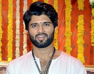 'ರೆಟ್ರೋ' ಪ್ರೀ-ರಿಲೀಸ್ ಕಾರ್ಯಕ್ರಮದಲ್ಲಿ ಹೇಳಿಕೆ; ನಟ ವಿಜಯ್ ದೇವರಕೊಂಡ ವಿರುದ್ಧ ಎಸ್ಸಿ/ಎಸ್ಟಿ ಕಾಯ್ದೆಯಡಿ ಪ್ರಕರಣ