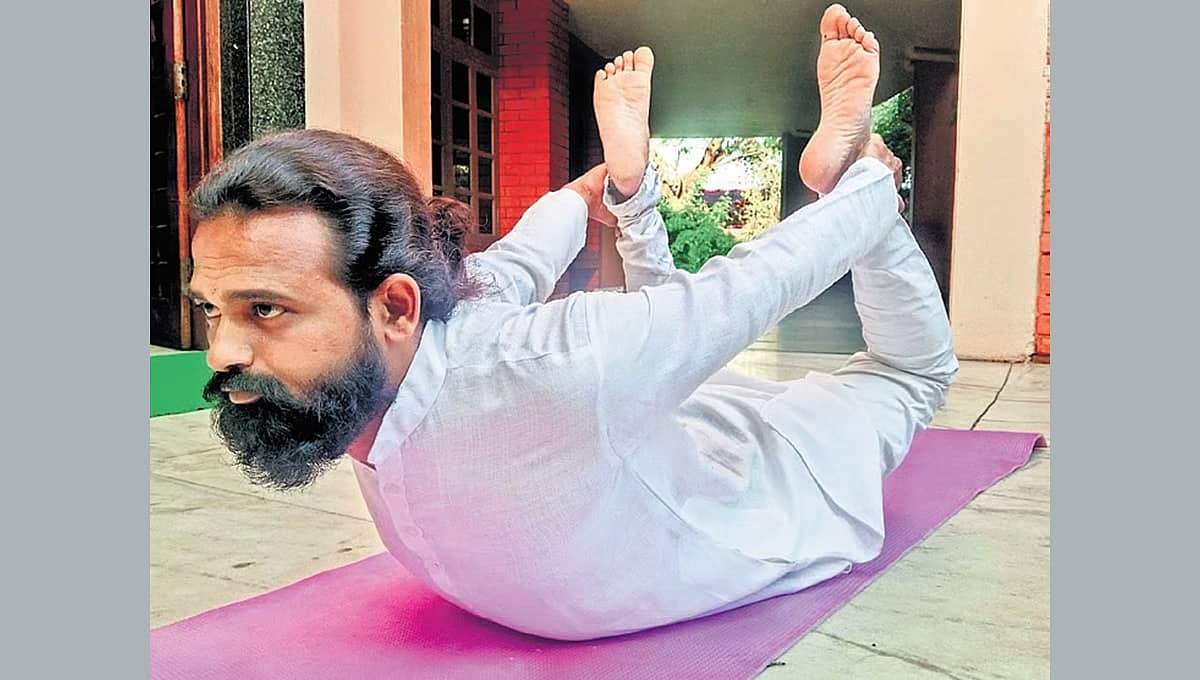 ಗದಗ ಗ್ರಾಮೀಣ ಯುವಕರ 'ಯೋಗ': ತರಬೇತುದಾರ ಲೋಹಿತ್ ಪ್ರೇರಣೆ!