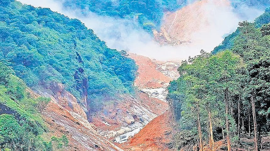 ವಯನಾಡು: ಚೂರಲ್ಮಾಲಾದಲ್ಲಿ ಭಾರಿ ಮಳೆ; ಮತ್ತೆ ಪ್ರವಾಹ, ಭೂಕುಸಿತದ ಭೀತಿ!