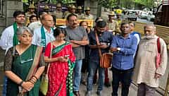 ದೇವನಹಳ್ಳಿ ಚಲೋ: ಬಹಳ ಹೊತ್ತು ಕಾಯಿಸಿ ಹೋರಾಟಗಾರರಿಗೆ ಸಿಎಂ ಭೇಟಿಗೆ ಅವಕಾಶ; ಜುಲೈ 4ಕ್ಕೆ ರೈತರ ಜೊತೆಗೆ ಸಭೆ ನಿಗದಿ