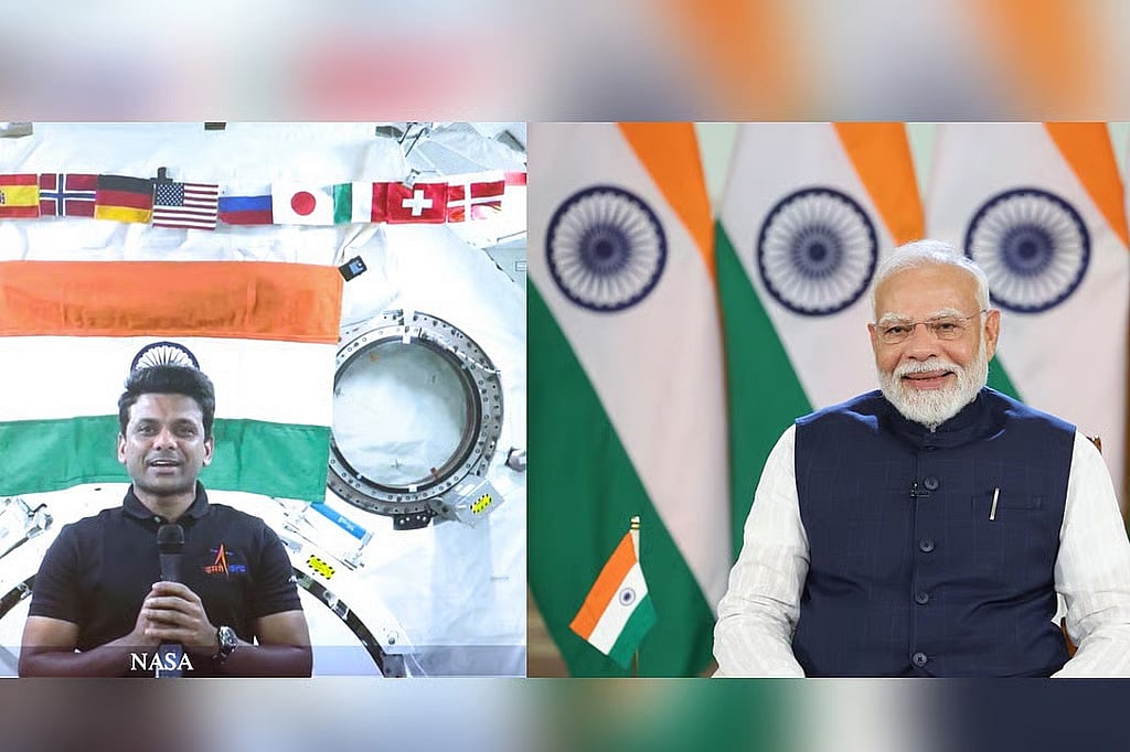 ‘ಬಾಹ್ಯಾಕಾಶದಿಂದ ಭಾರತ ಇನ್ನಷ್ಟು ಭವ್ಯವಾಗಿ ಕಾಣುತ್ತಿದೆ’: ಶುಭಾಂಶು ಶುಕ್ಲಾ ಜತೆ ಪ್ರಧಾನಿ ಮೋದಿ ಮಾತುಕತೆ