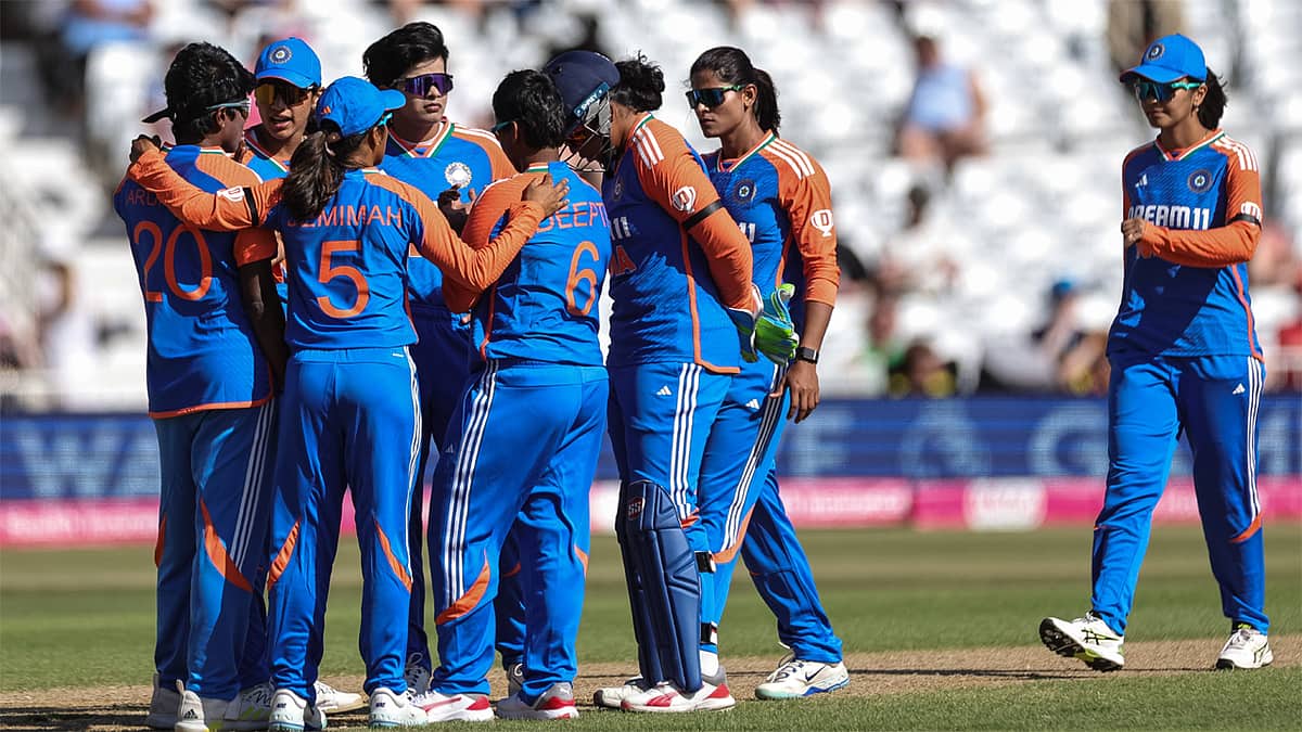 1st T20I: ಇಂಗ್ಲೆಂಡ್ ವಿರುದ್ಧ ಭಾರತದ ವನಿತೆಯರಿಗೆ ಐತಿಹಾಸಿಕ ಜಯ, ಹಲವು ದಾಖಲೆ ನಿರ್ಮಾಣ!