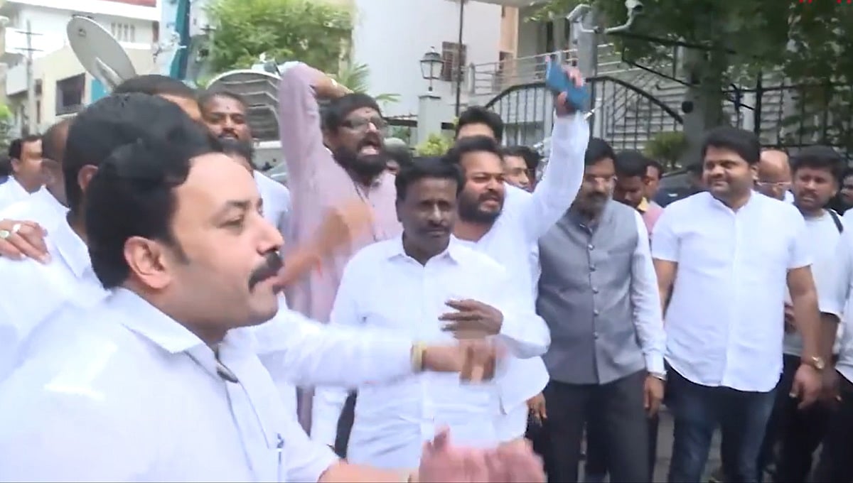 ಬೆಂಗಳೂರು: ಬಿಜೆಪಿ ಕಚೇರಿಗೆ ಮುತ್ತಿಗೆ ಹಾಕಲು ಯತ್ನಿಸಿದ ಕಾಂಗ್ರೆಸ್ ಕಾರ್ಯಕರ್ತರು ಪೊಲೀಸರ ವಶಕ್ಕೆ