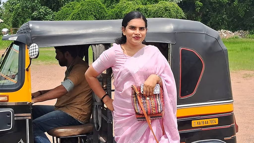 ಭಿಕ್ಷಾಟನೆ ಬಿಟ್ಟು ಸ್ವಾವಲಂಬನೆ ಮೆರೆದ ಮಂಗಳಮುಖಿ: ಅವಮಾನವನ್ನೇ ಸಾಧನೆಯ ಮೆಟ್ಟಿಲಾಗಿಸಿಕೊಂಡ ಅನಿ ಮಂಗಳೂರು!