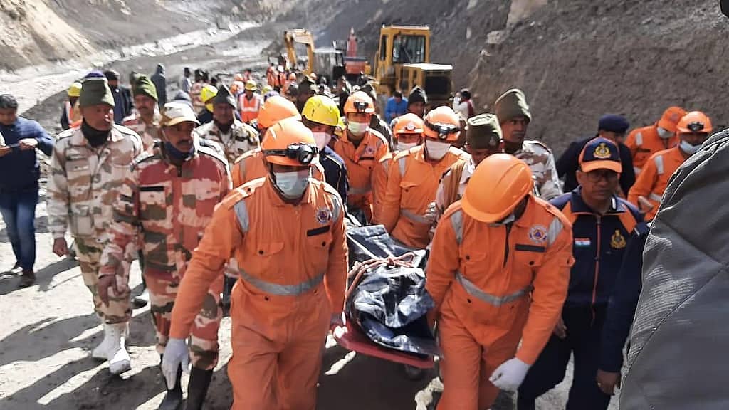 ರಾಜಸ್ಥಾನ: ಪೈಪ್ಲೈನ್ ಅಗೆಯುವ ವೇಳೆ ಮಣ್ಣು ಕುಸಿದು ನಾಲ್ವರು ಸಾವು, ಐವರು ಸಿಲುಕಿರುವ ಶಂಕೆ